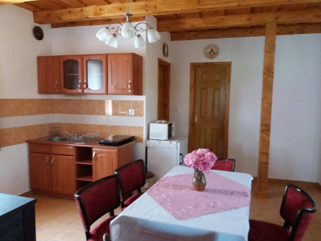 Maison d'hôtes Orbán vendégház à Kovagoors Extérieur photo